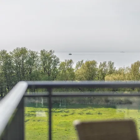 Mehr Meerblick - Stilvolle Mit Panoramablick Auf Ostsee Und Saaler Bodden Apartment *